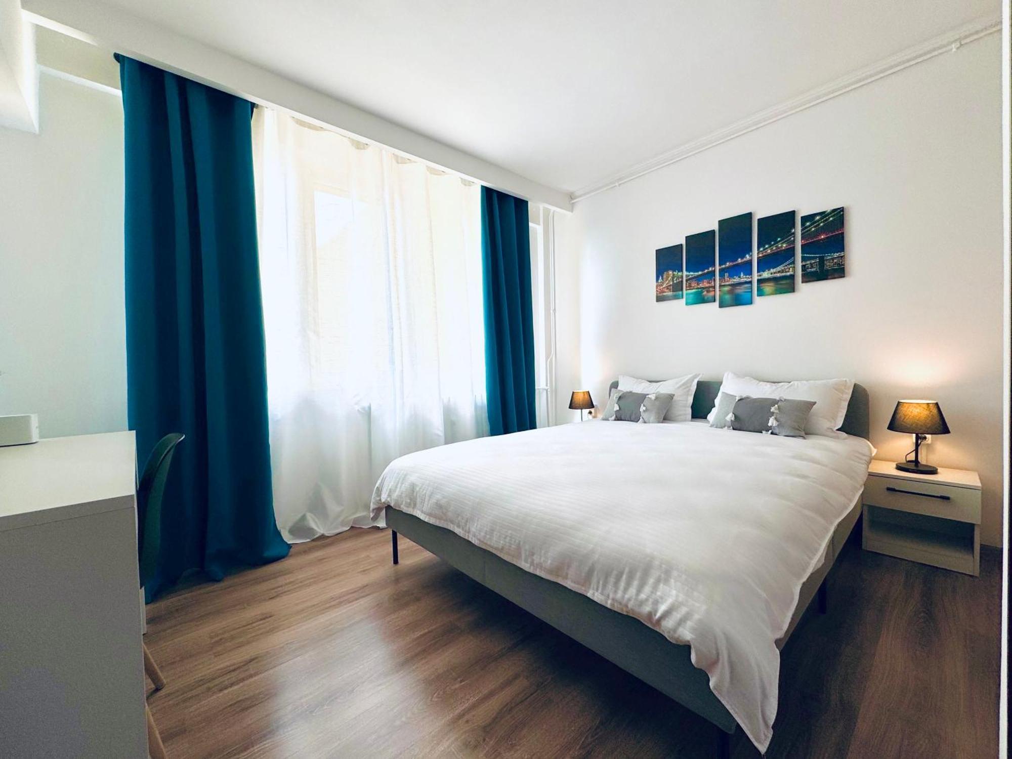 Unde Home Bucharest Luaran gambar